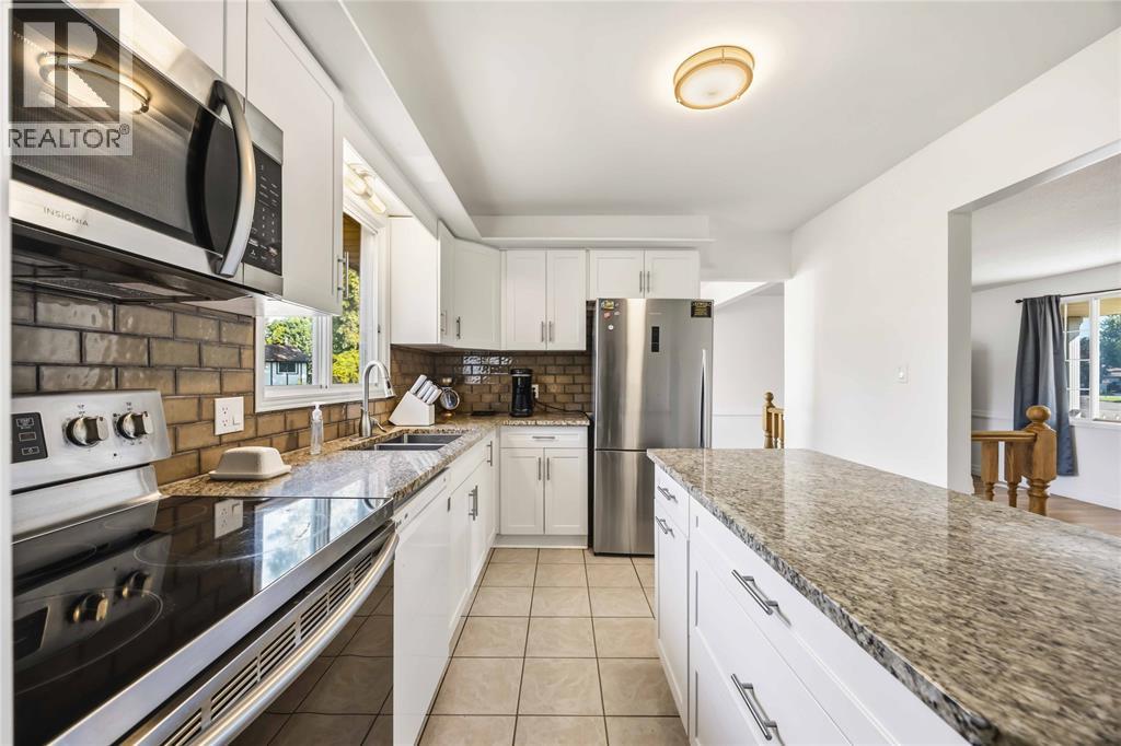 1076 BRIMWOOD CRESCENT - 12