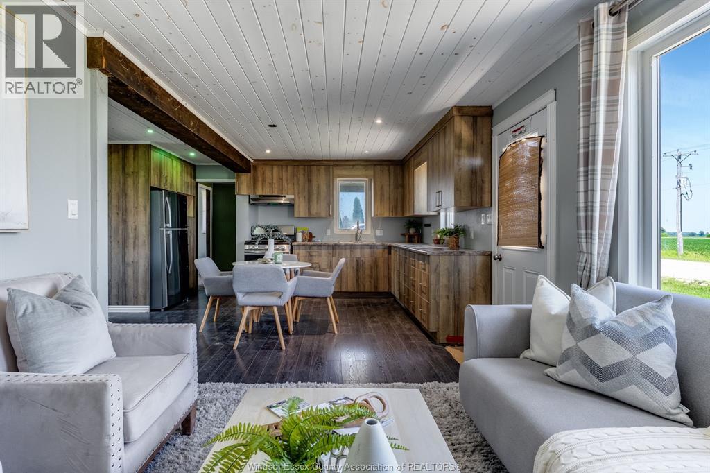 20838 A & B Sideroad - 7