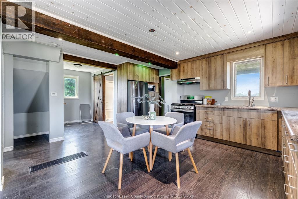 20838 A & B Sideroad - 9