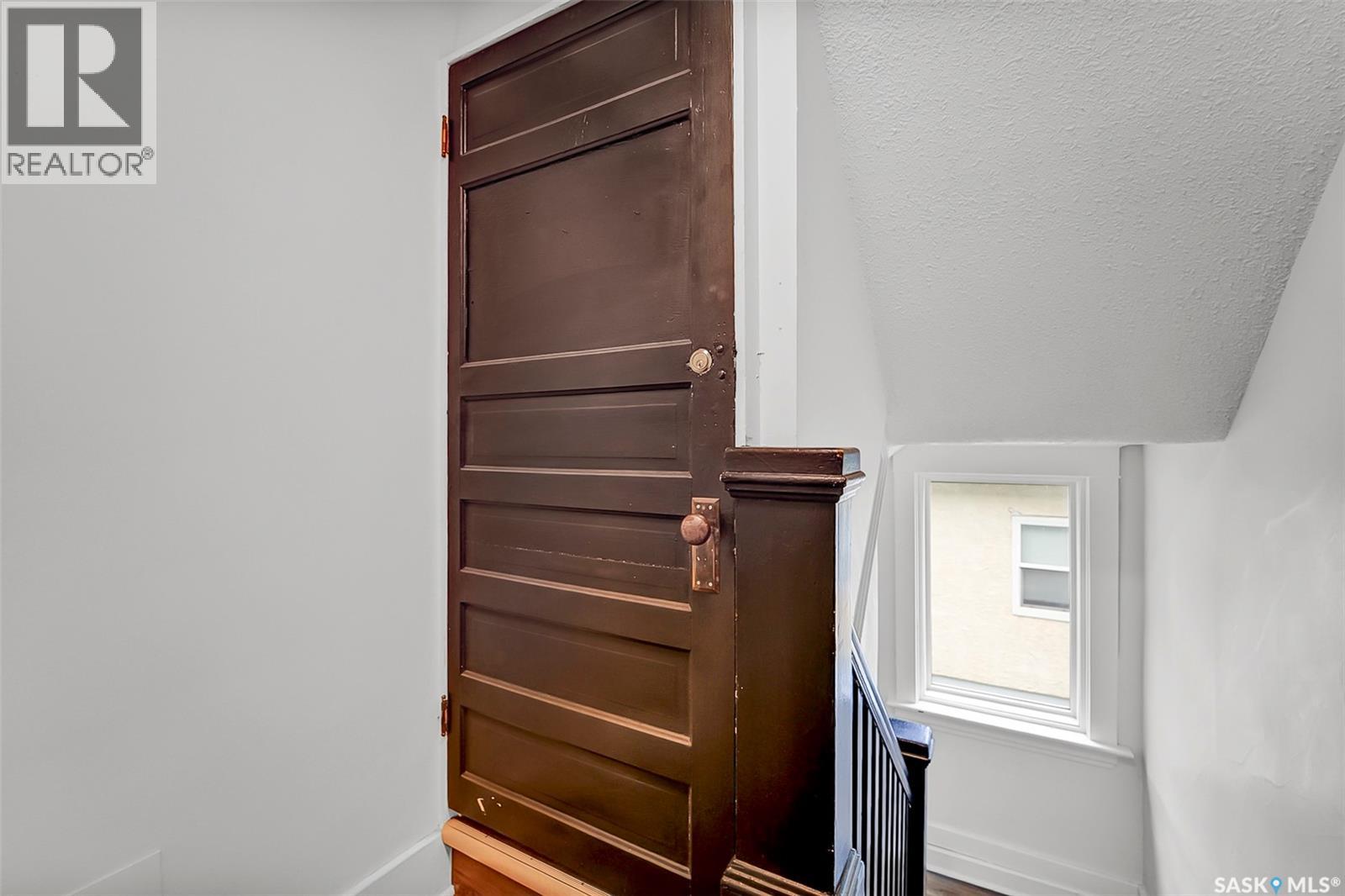 736 7th AVENUE N - Image 35