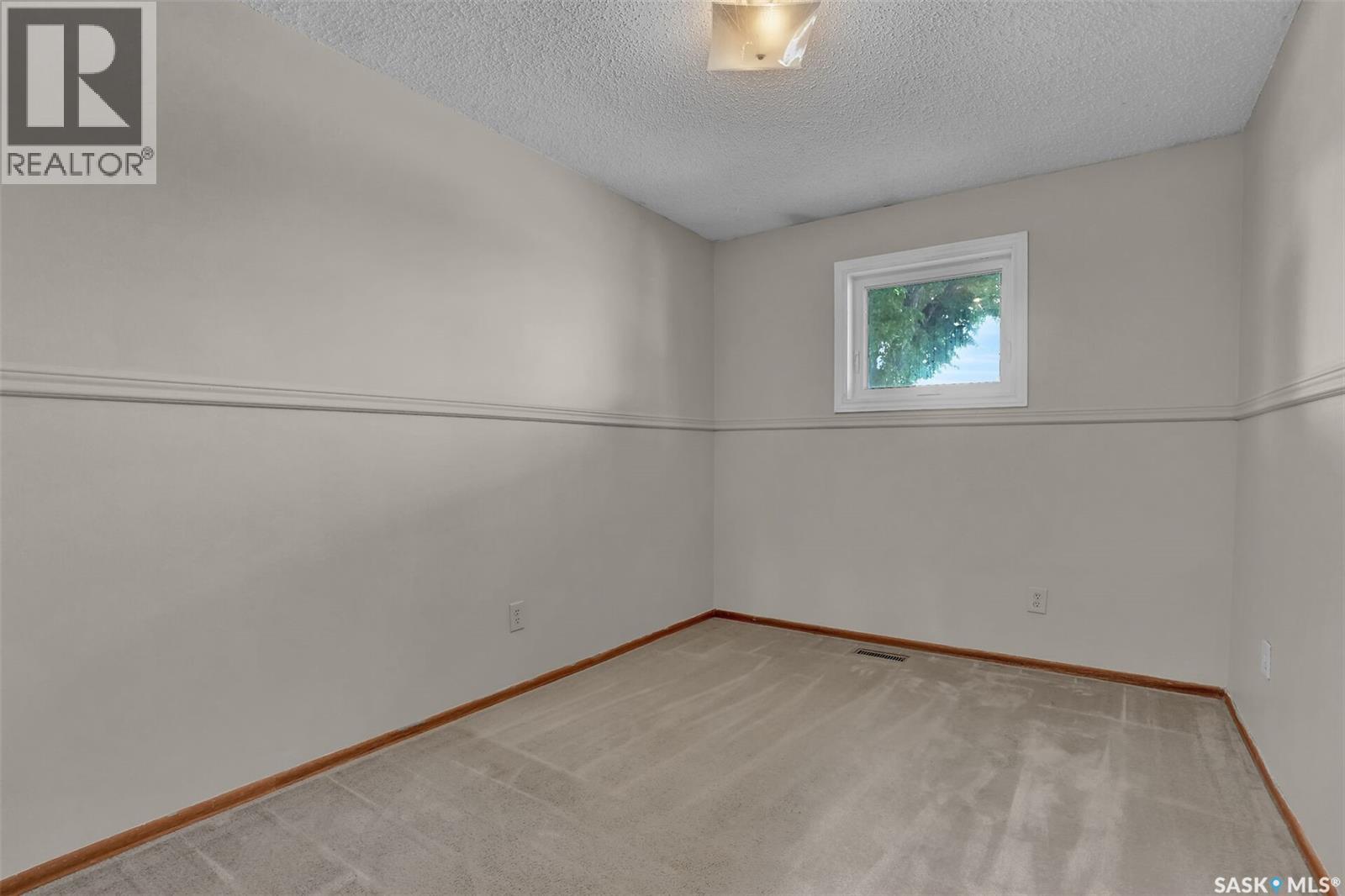 1409 Rothwell STREET - 8