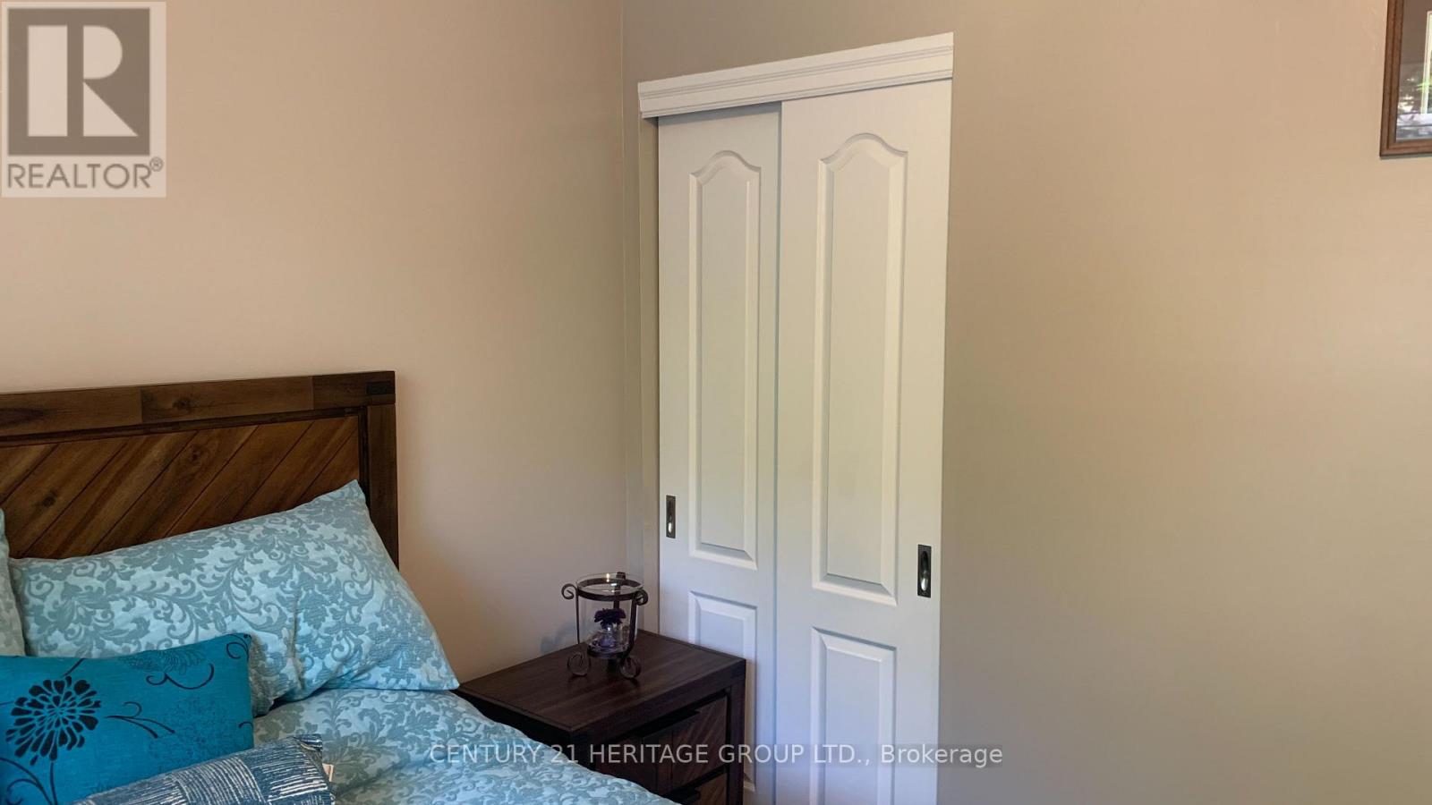 135 GOLF CLUB COURT - 29