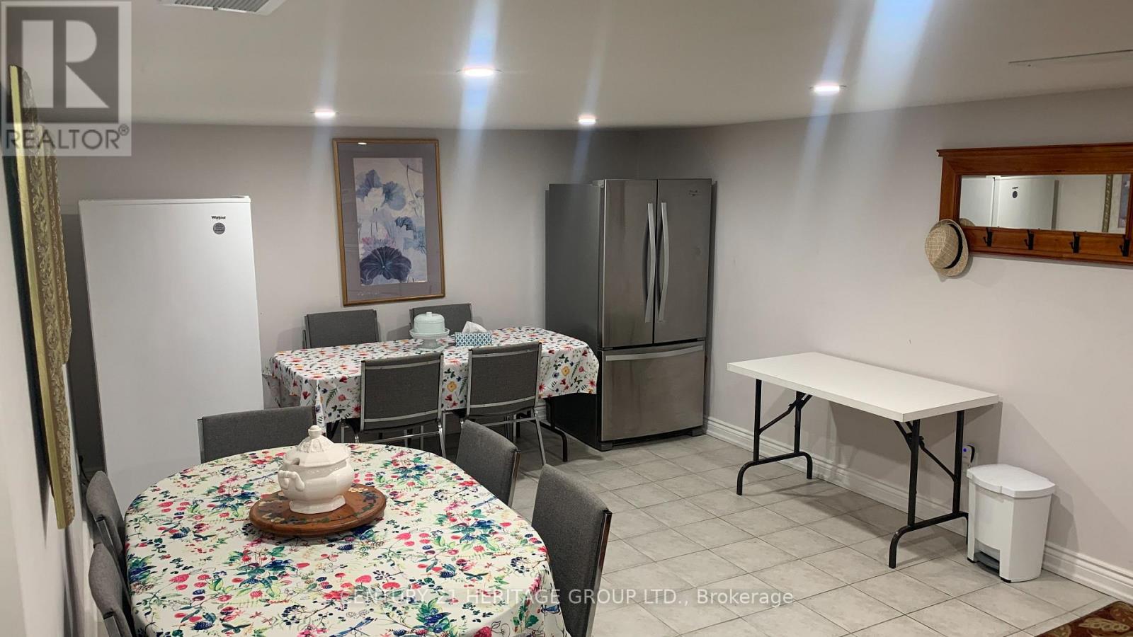 135 GOLF CLUB COURT - 32