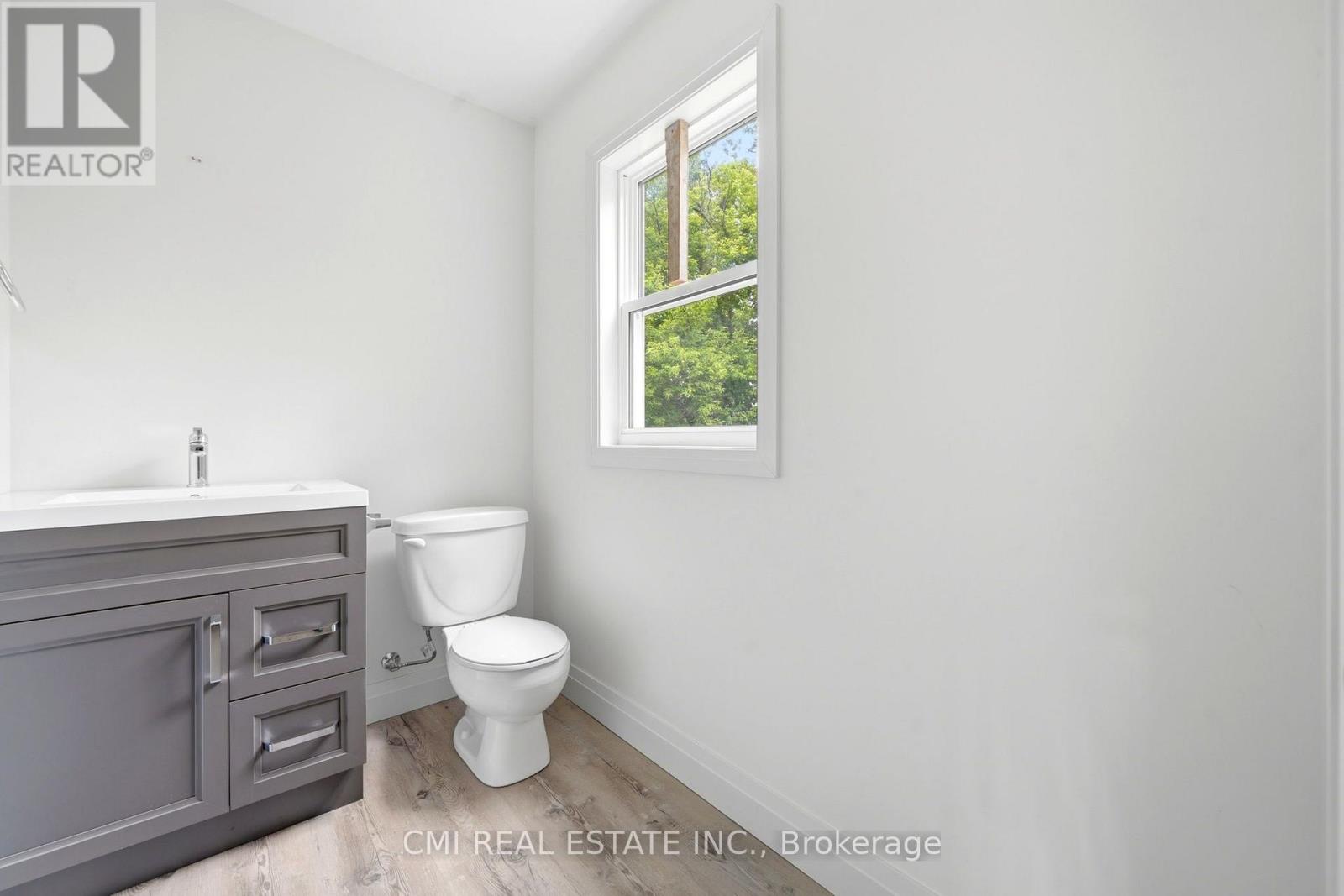 753 FIFTH AVENUE - 28