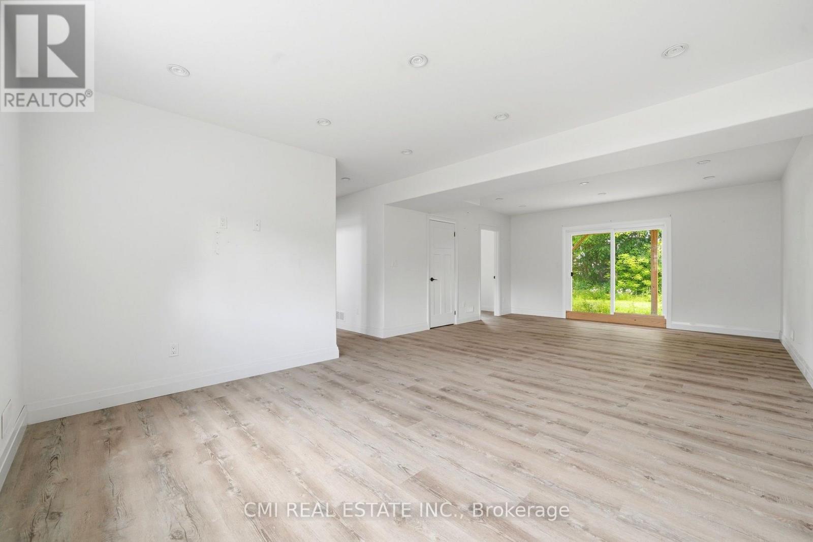 753 FIFTH AVENUE - 30
