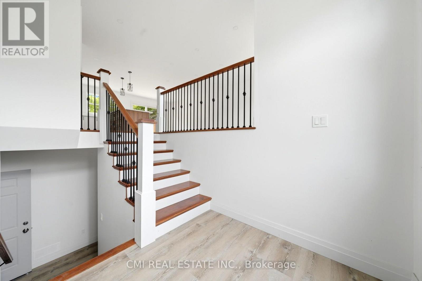 753 FIFTH AVENUE - 16