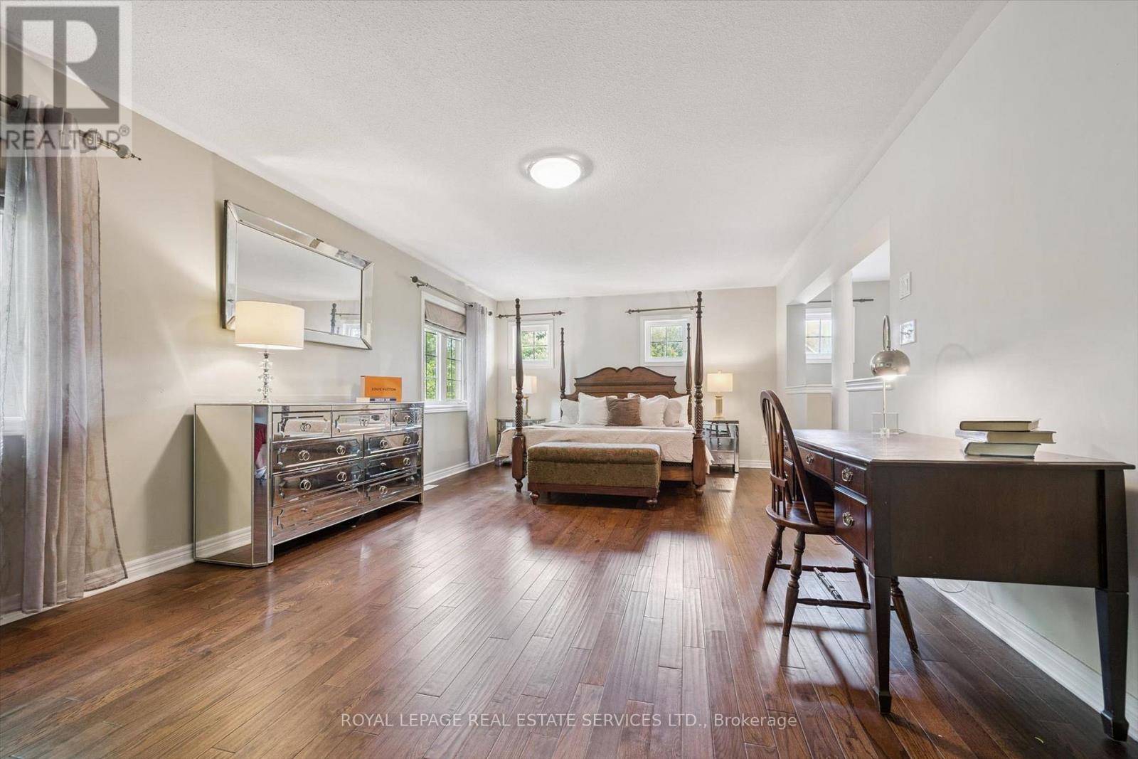 372 CREEK PATH AVENUE - Image 22