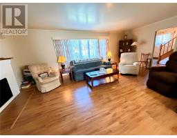 3 Willow Road thumbnail 10
