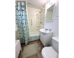 3 Willow Road thumbnail 26