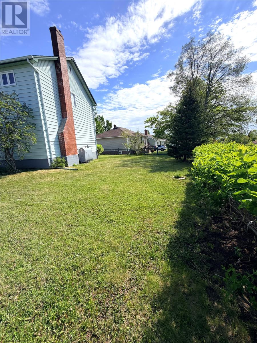 3 Willow Road - 35