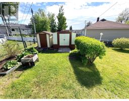 3 Willow Road thumbnail 33