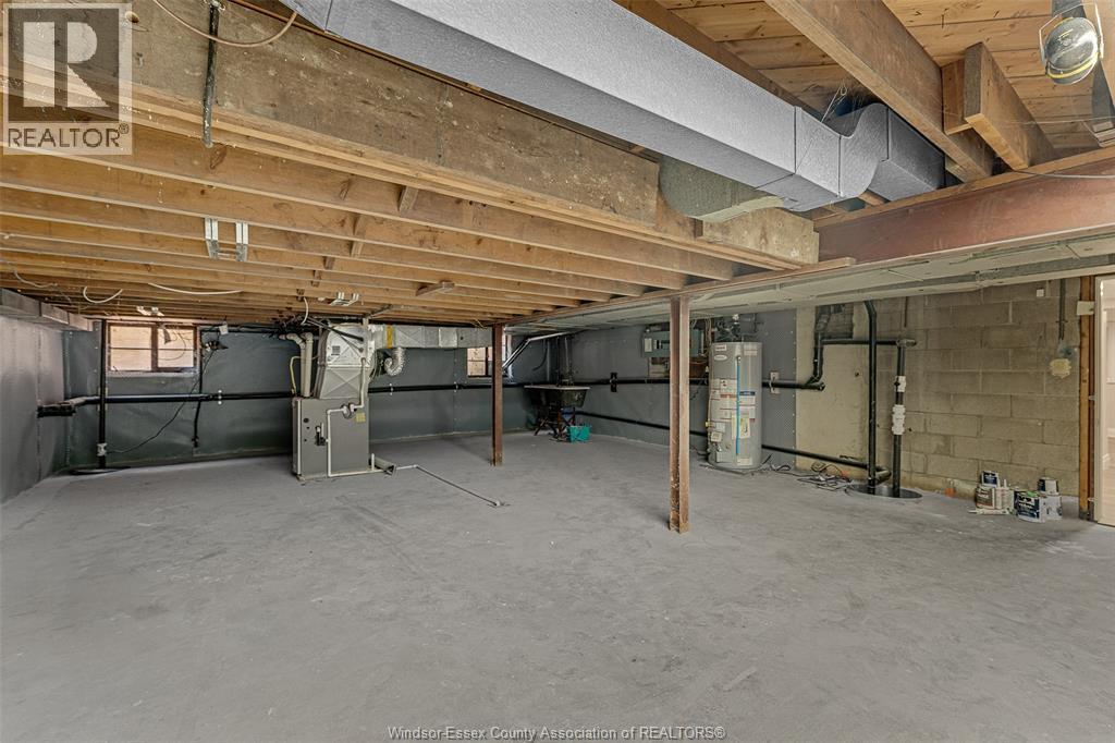 132 DIVISION STREET North