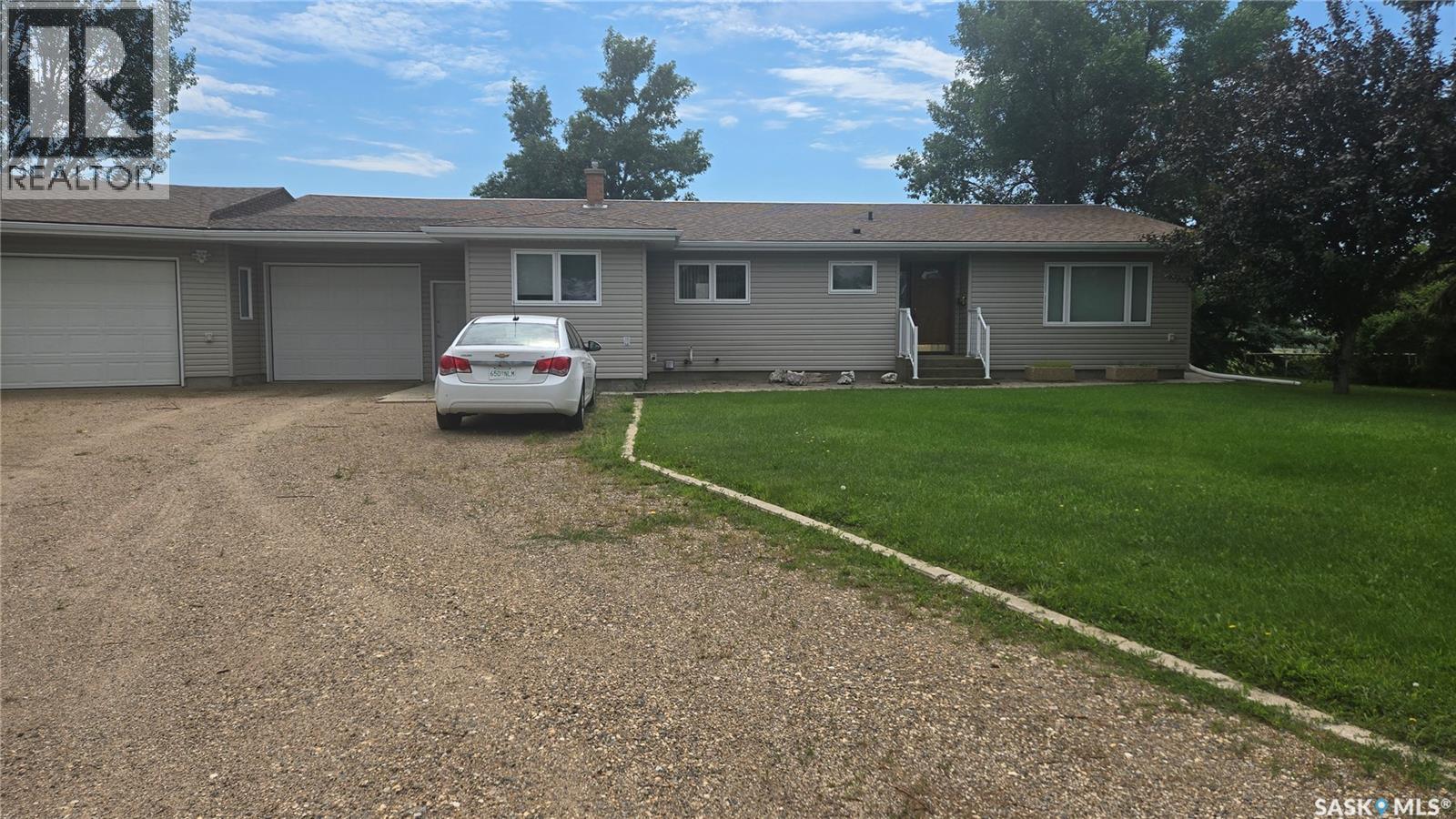 61 Moir DRIVE - 1