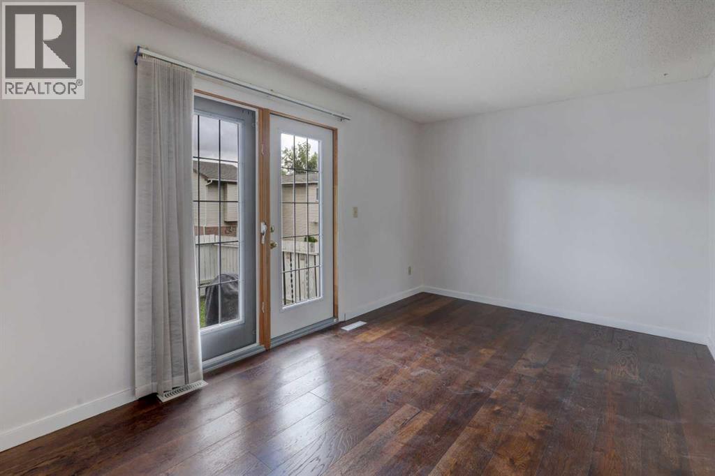 #33 64 Whitnel Court NE - 15