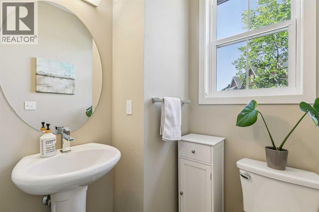 334 Ascot Circle SW - 15
