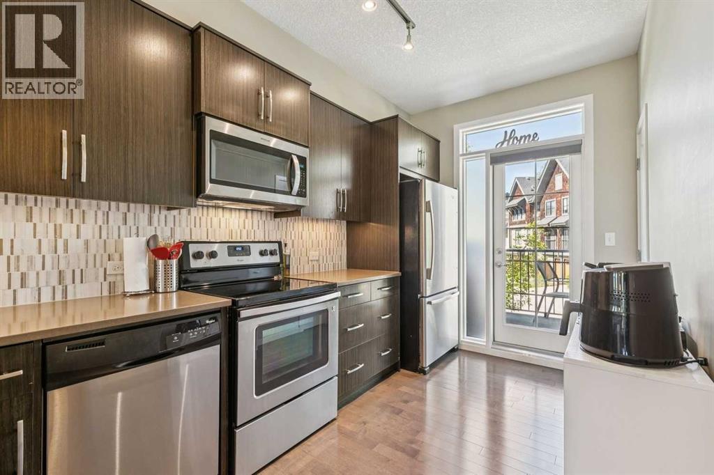 334 Ascot Circle SW - 8