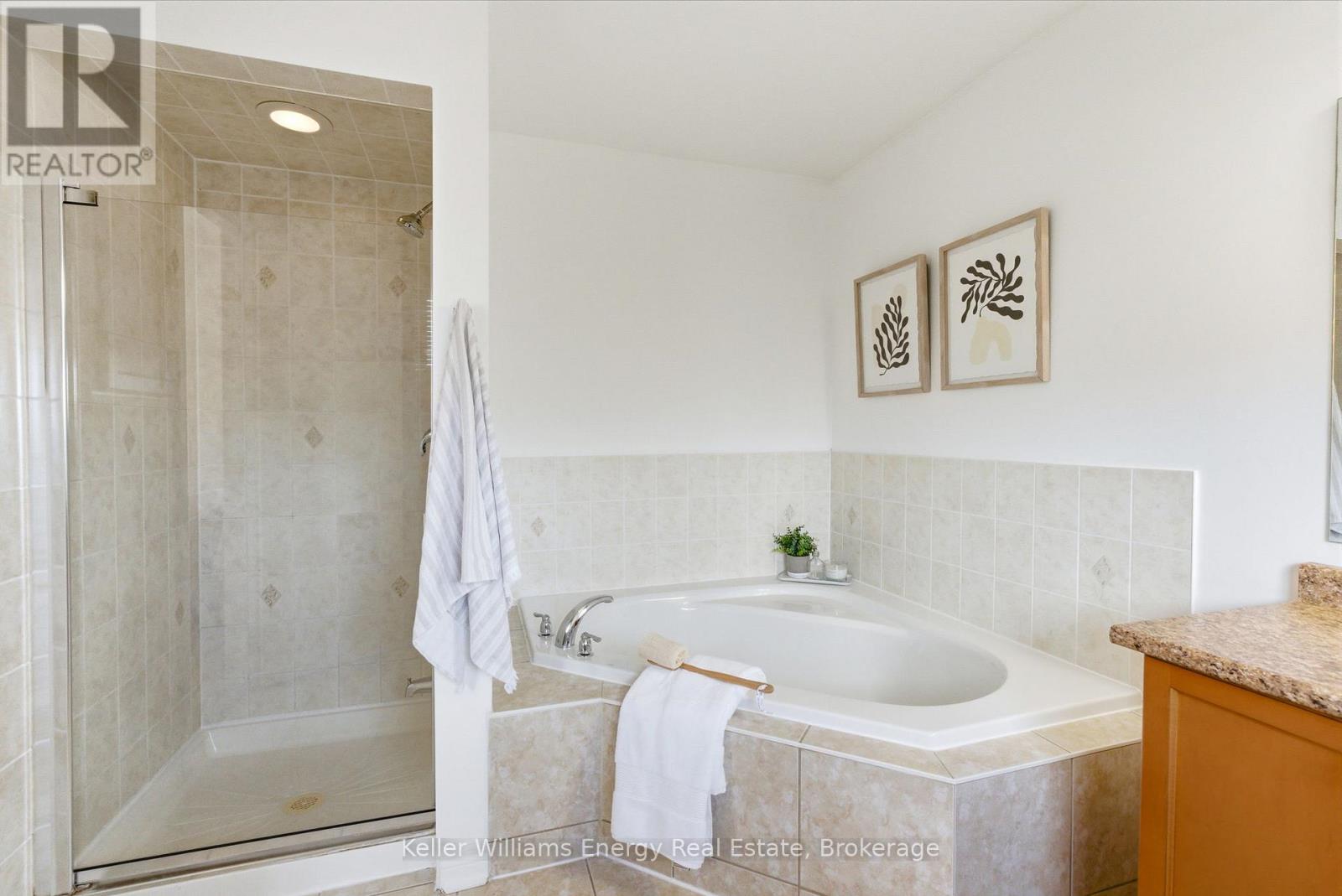 338 DOWSON LOOP - 32
