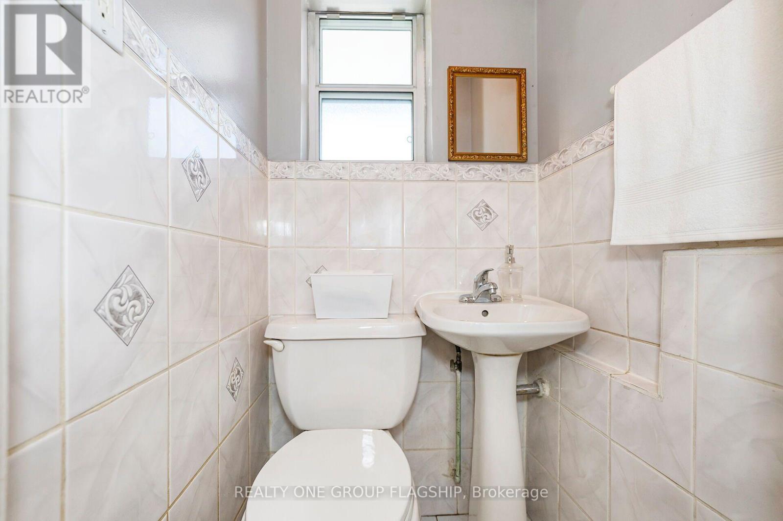 475 SHAW STREET - 14