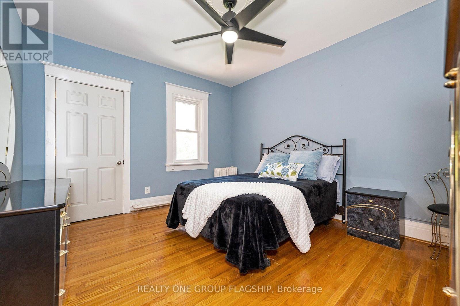 475 SHAW STREET - 16