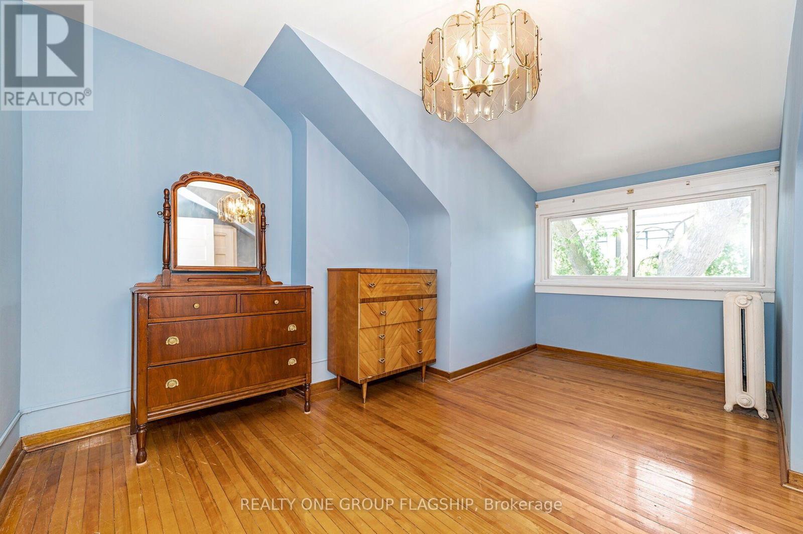 475 SHAW STREET - 22