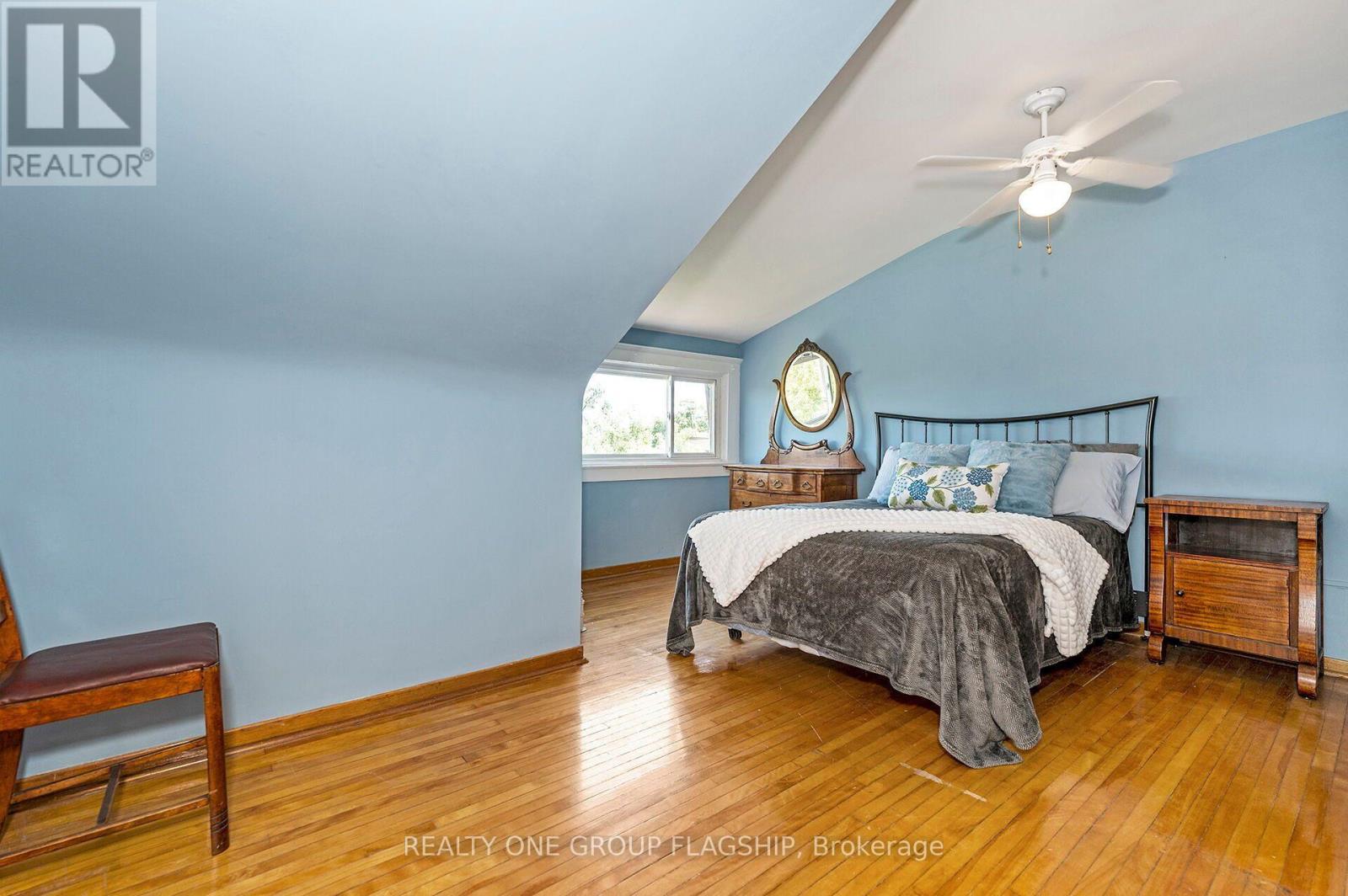 475 SHAW STREET - 24