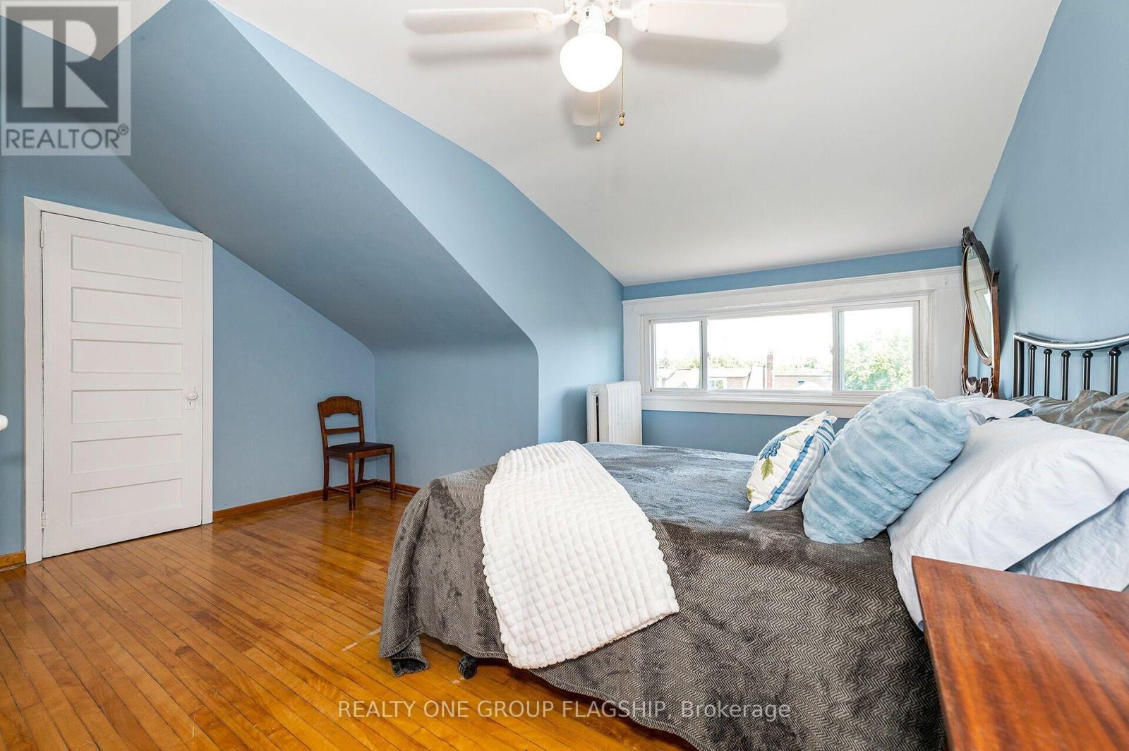 475 SHAW STREET - 25