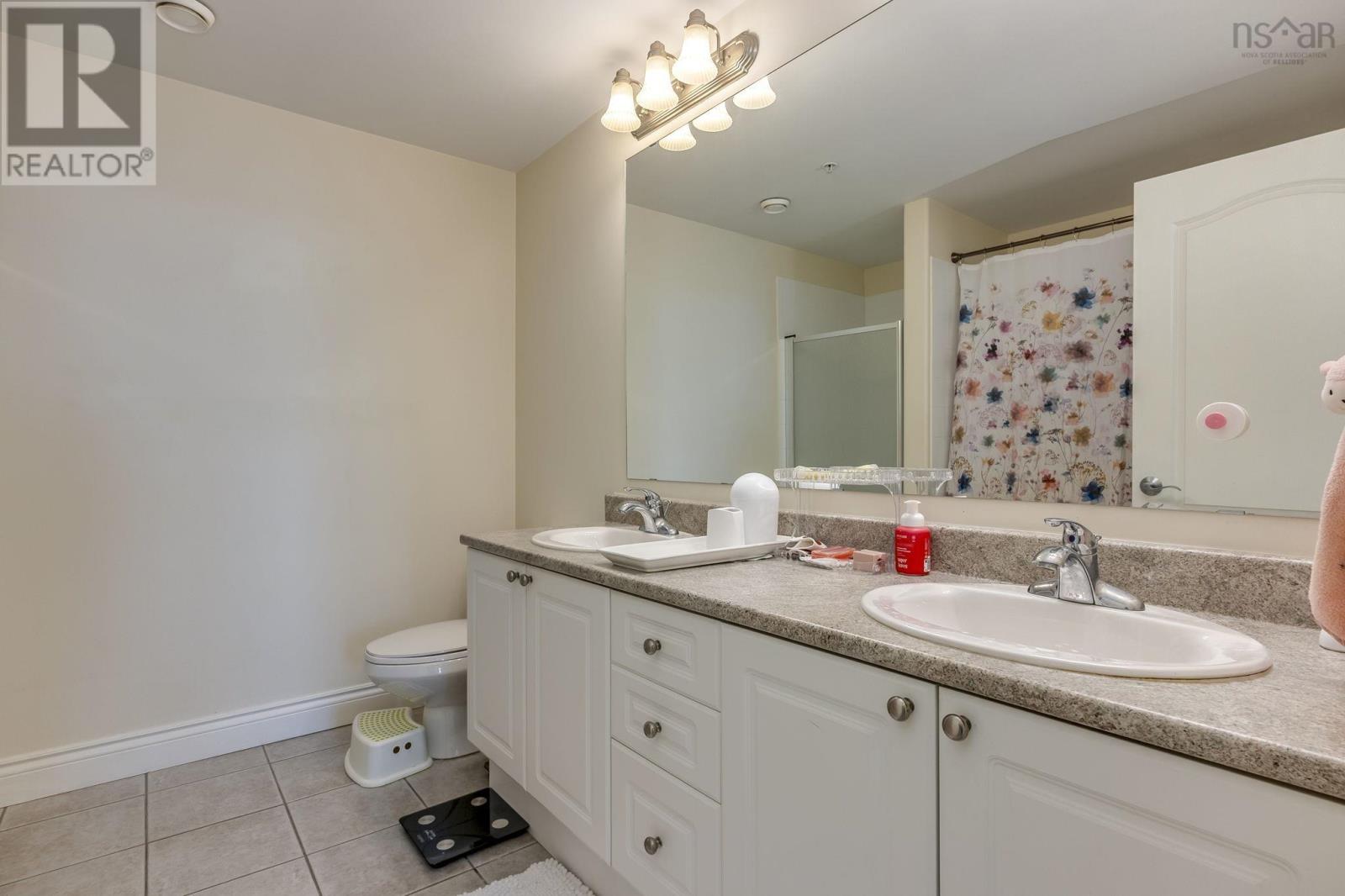 #207 79 Bedros Lane - 29