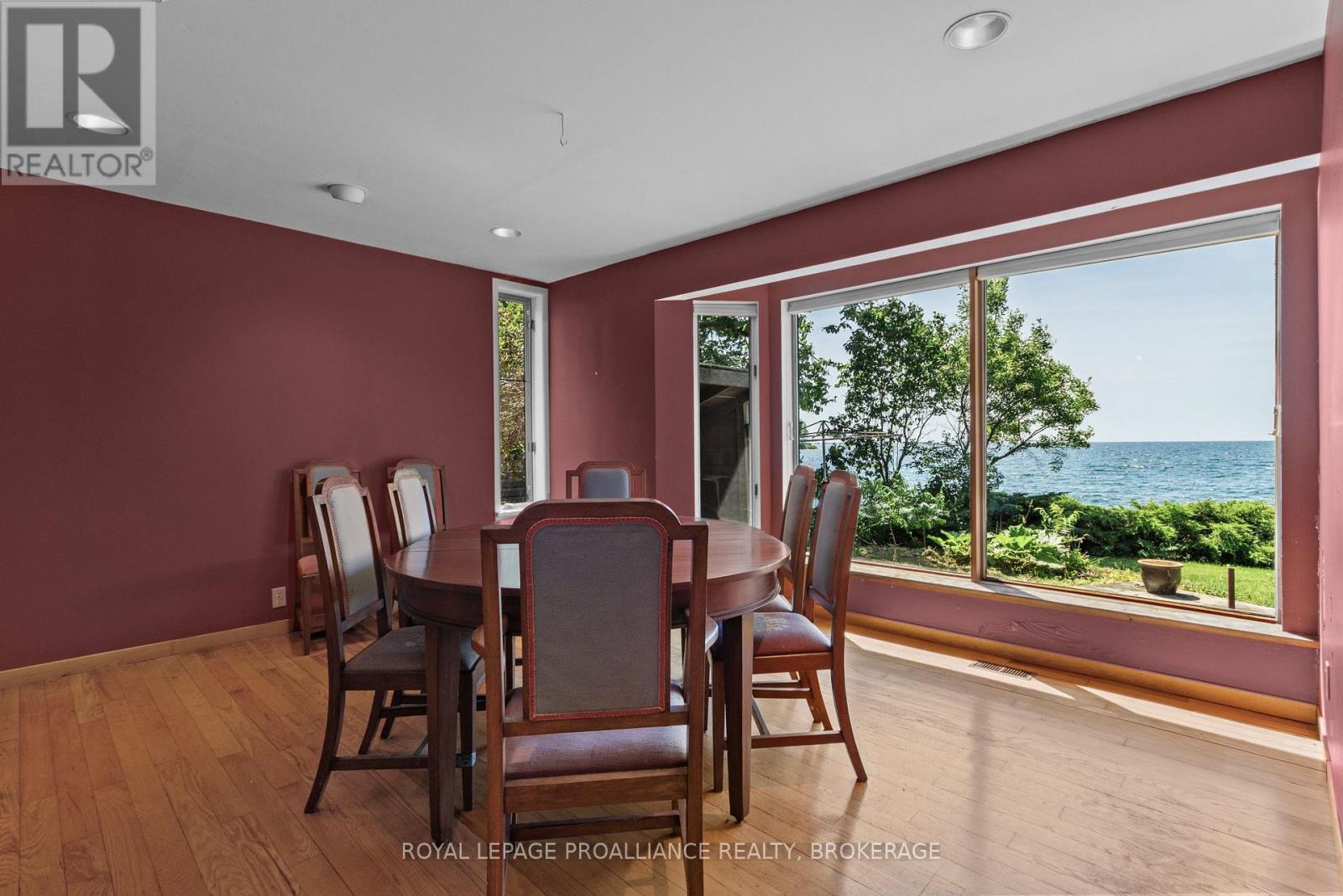 19 LAKELAND POINT DRIVE - 27