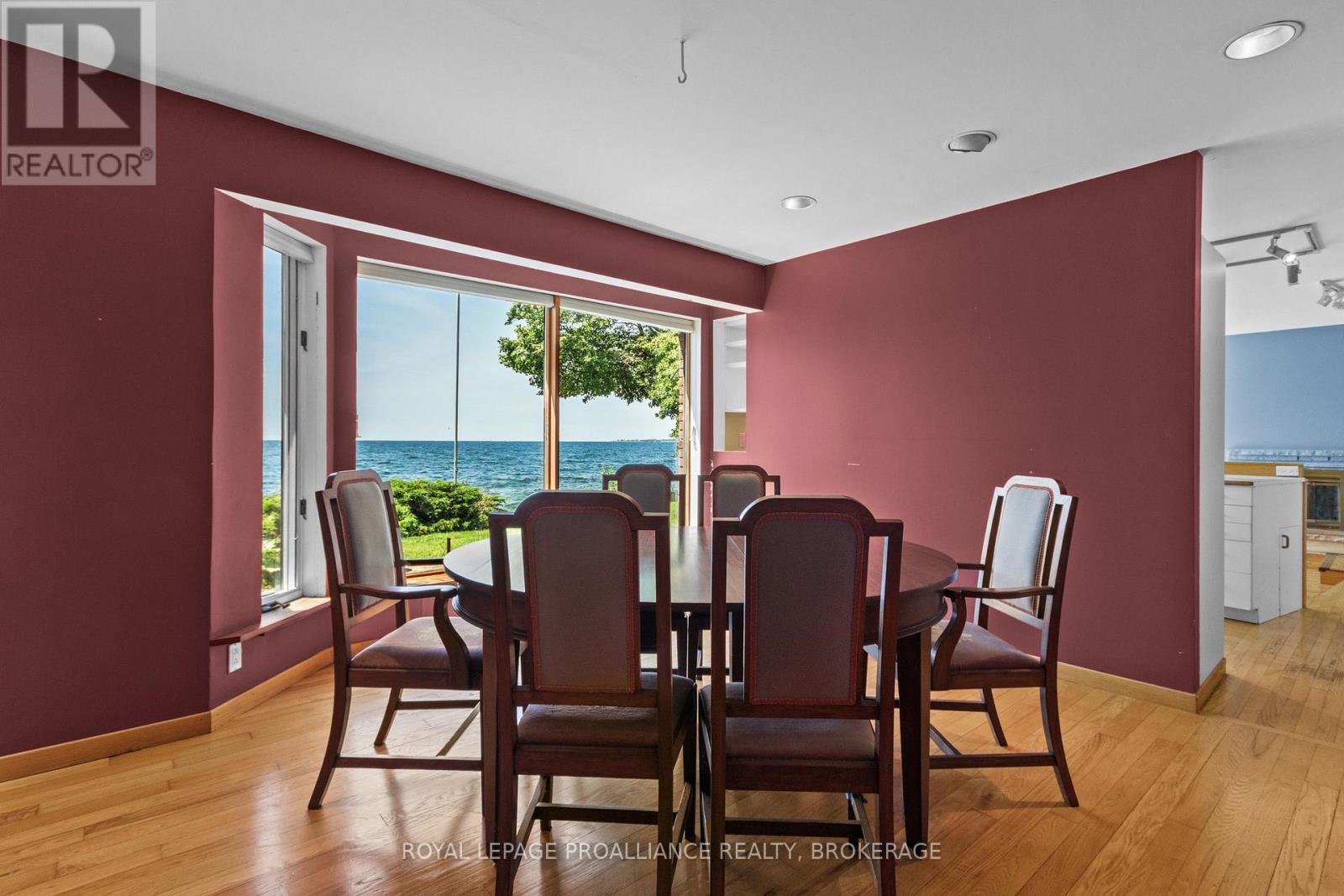 19 LAKELAND POINT DRIVE - 28