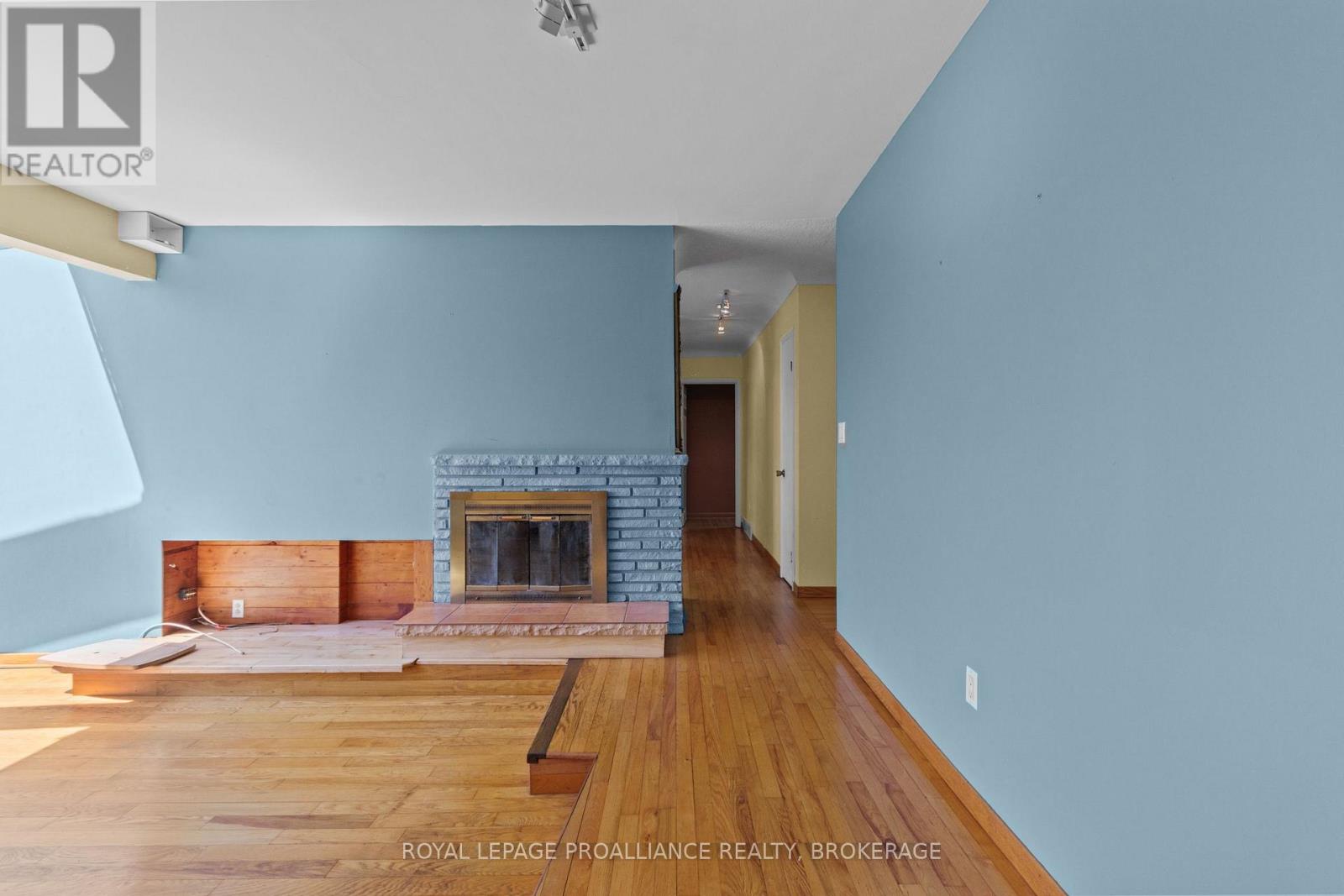 19 LAKELAND POINT DRIVE - 29