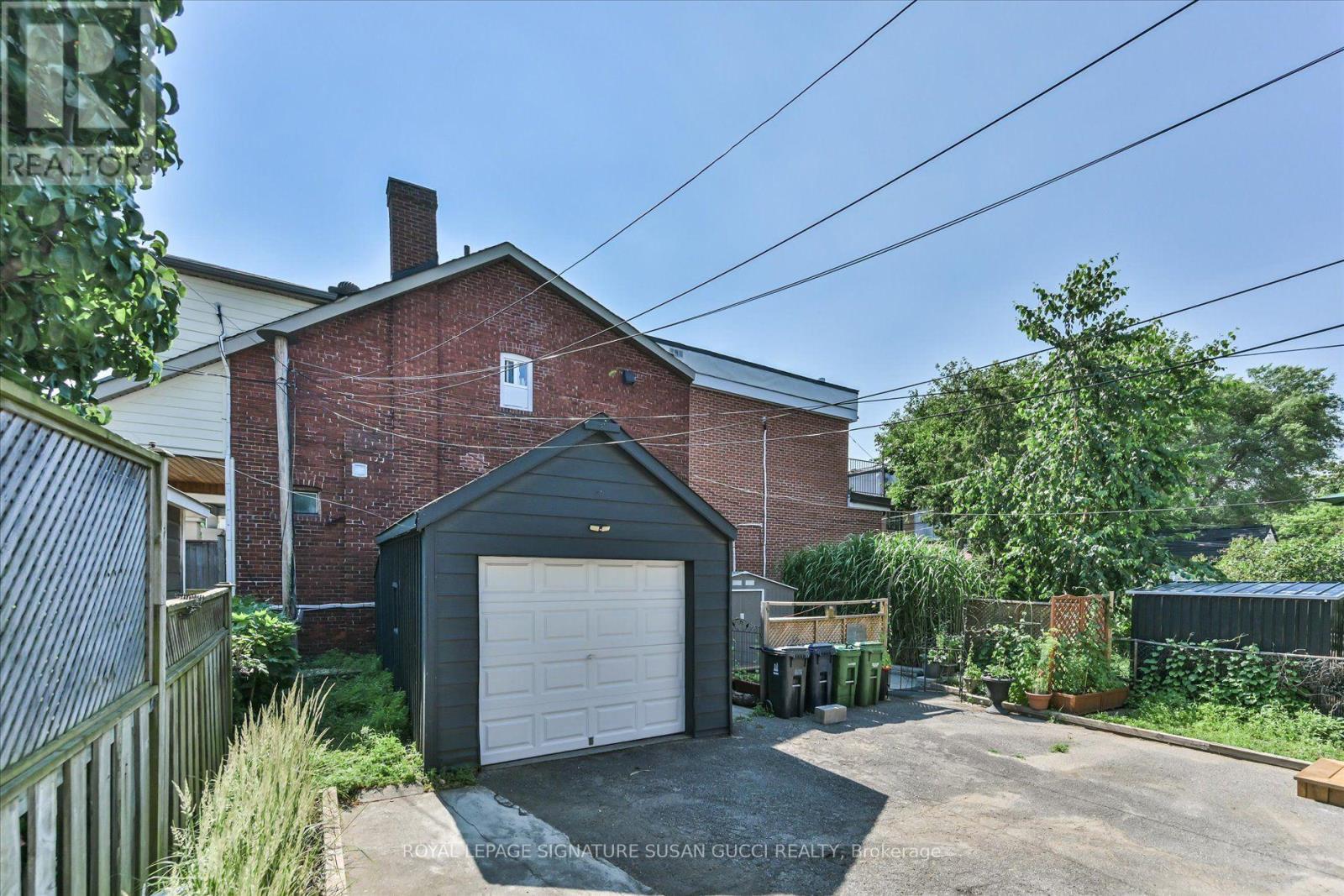 918 GREENWOOD AVENUE - Image 39