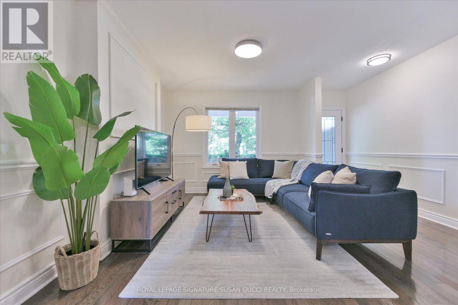 918 GREENWOOD AVENUE - Image 9