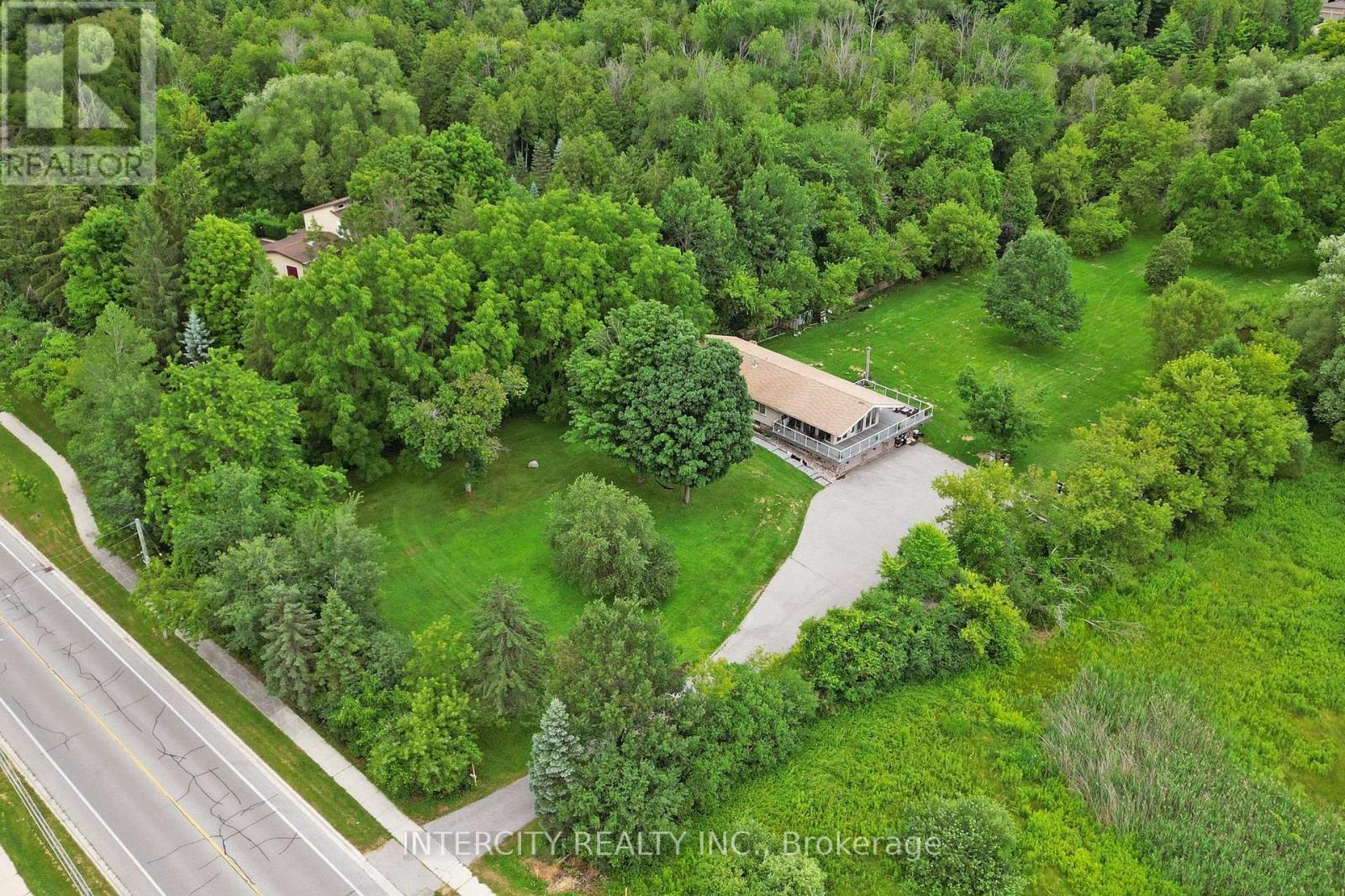 3505 COCHRANE STREET - 2