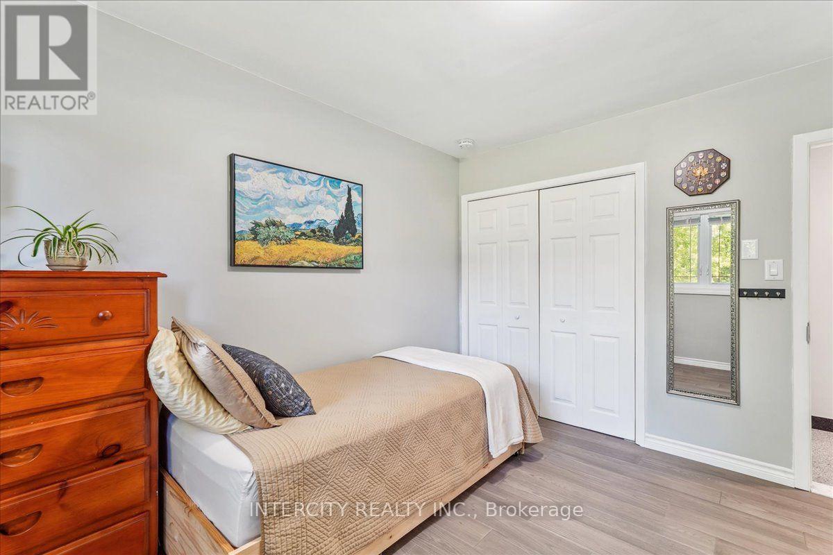 3505 COCHRANE STREET - 24