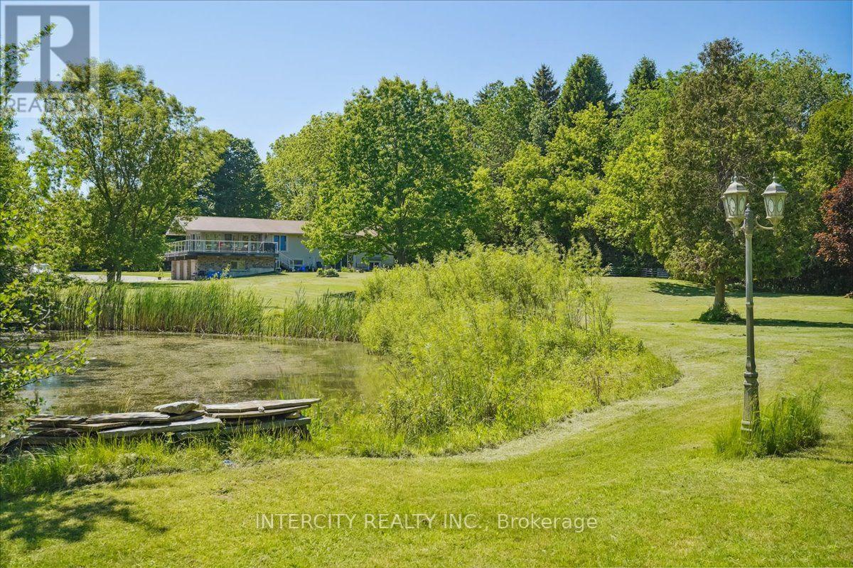 3505 COCHRANE STREET - 35
