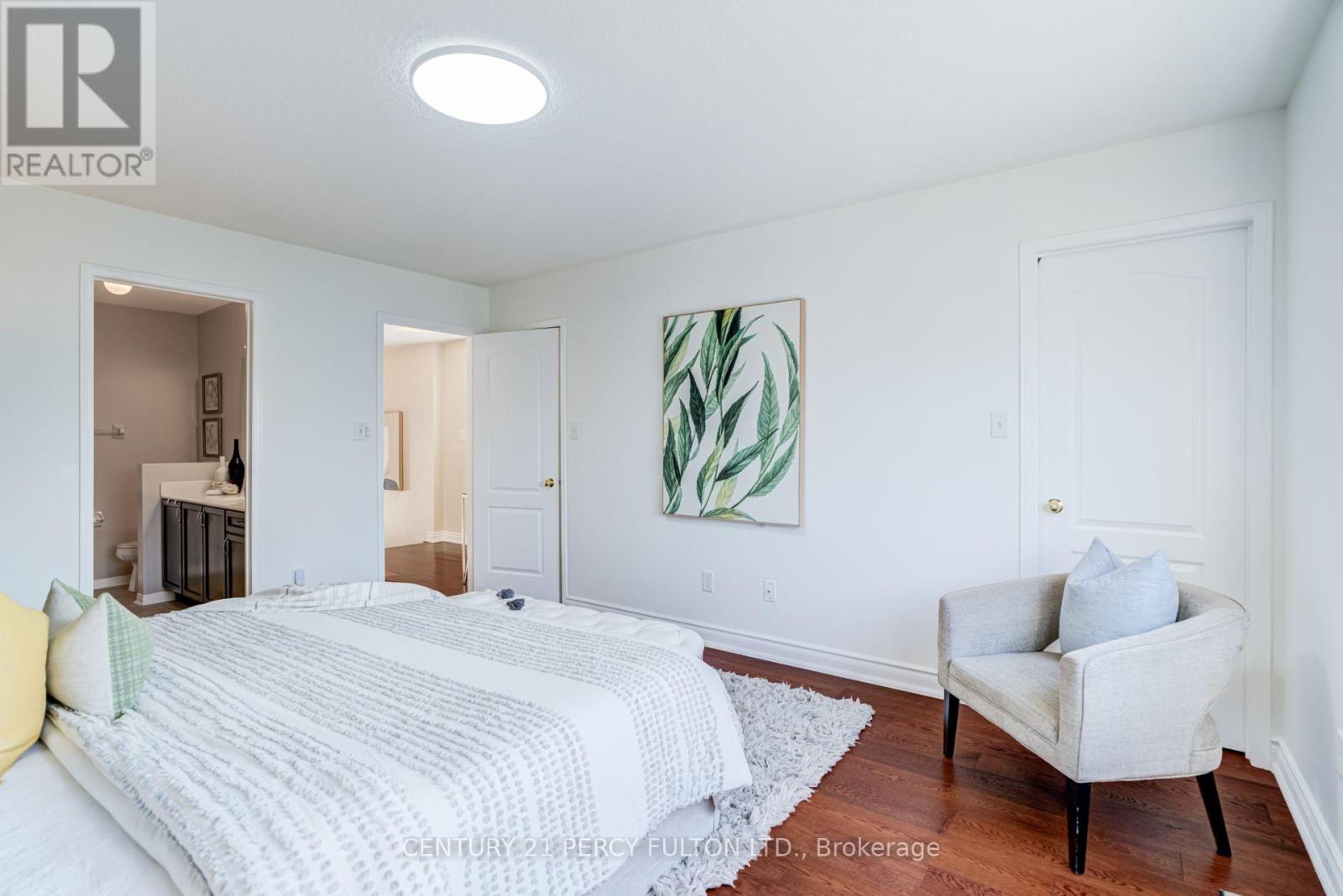 55 UNSWORTH CRESCENT - 22