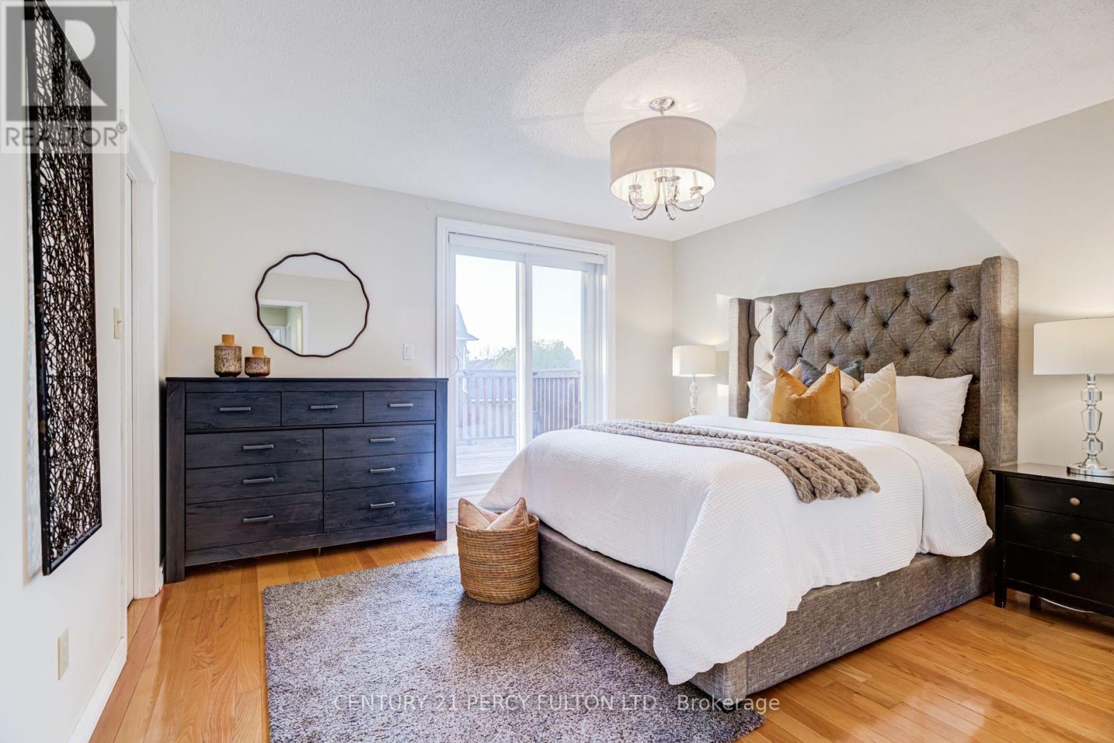 696 LAMOUR ROAD - 19