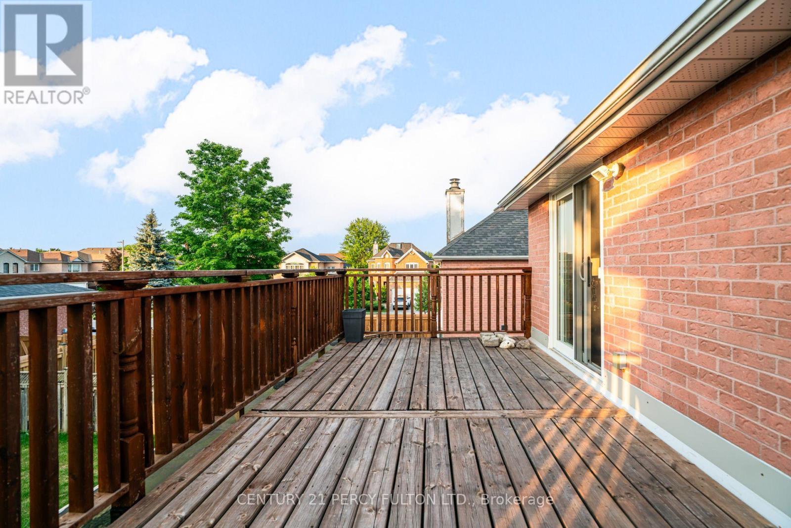 696 LAMOUR ROAD - 23