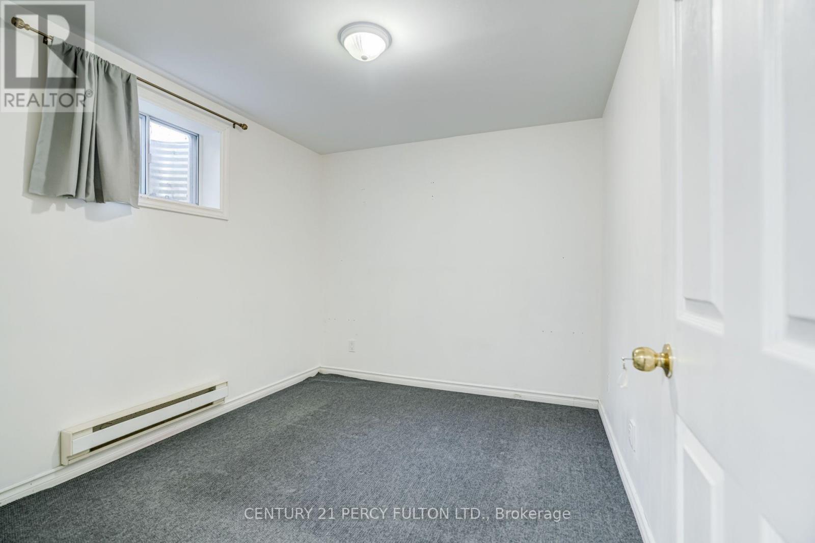 696 LAMOUR ROAD - 37