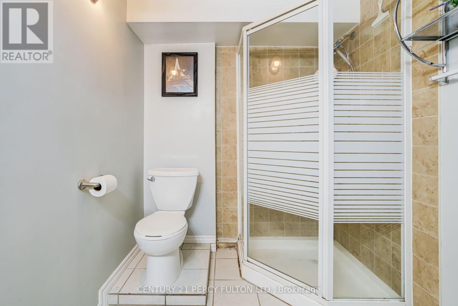 696 LAMOUR ROAD - 41