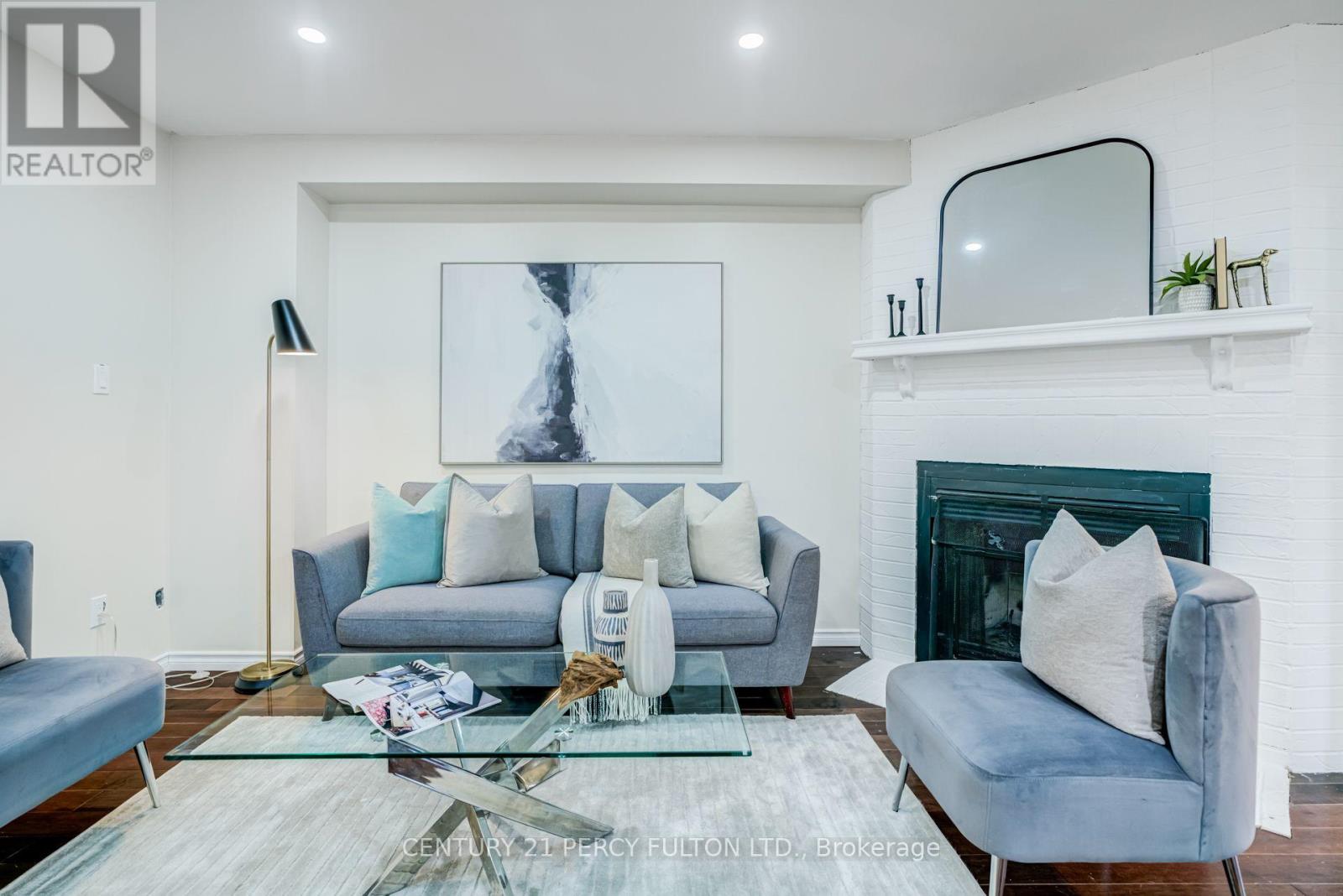 696 LAMOUR ROAD - 5