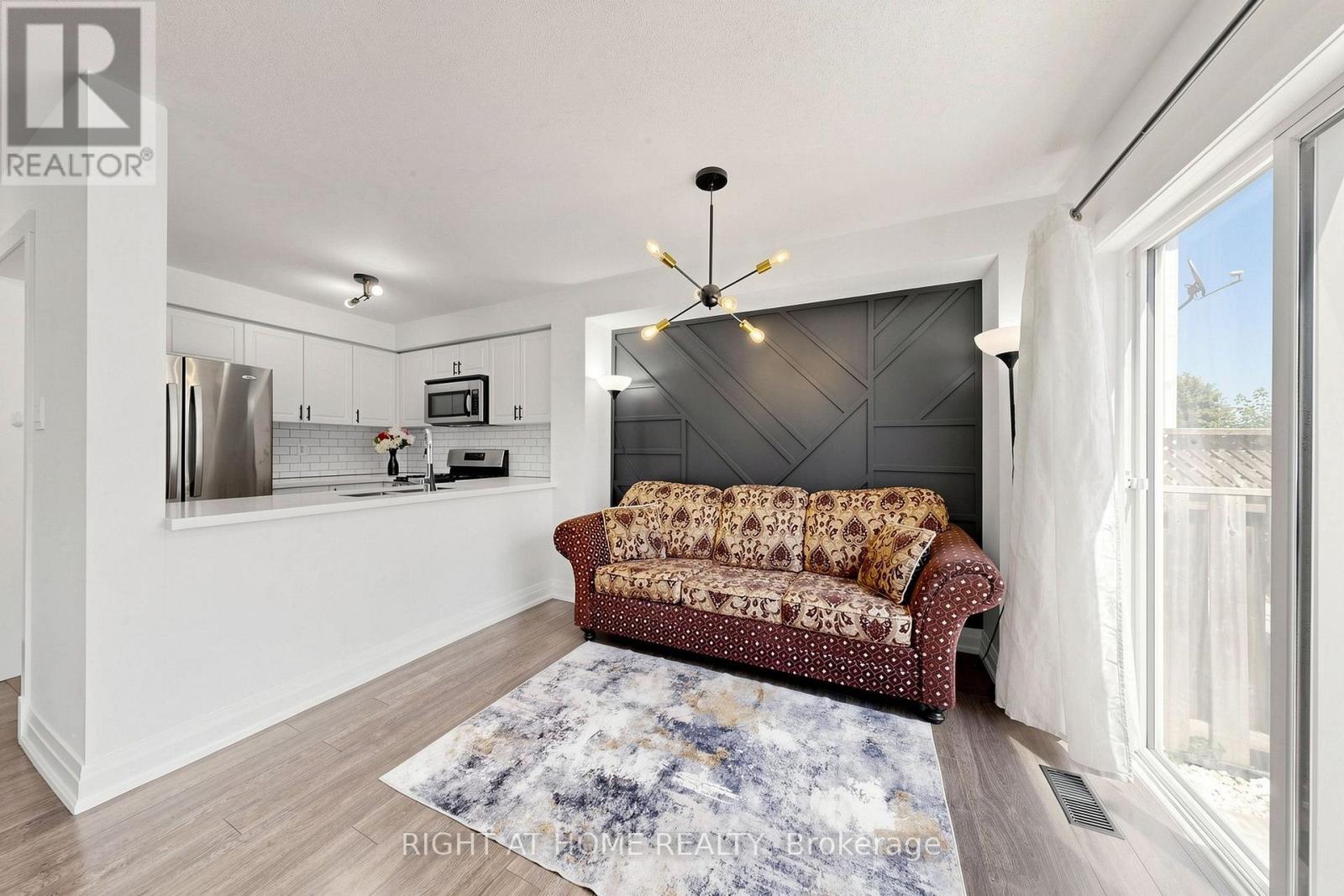 7 MACMILLAN AVENUE - 13