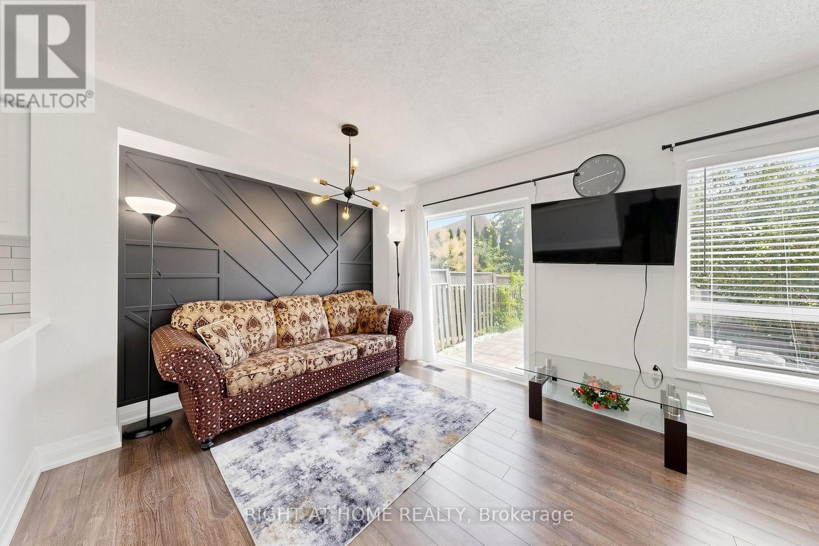 7 MACMILLAN AVENUE - 14