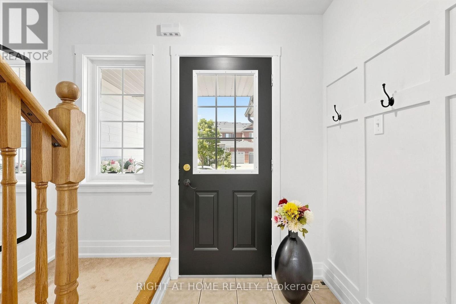 7 MACMILLAN AVENUE - 23