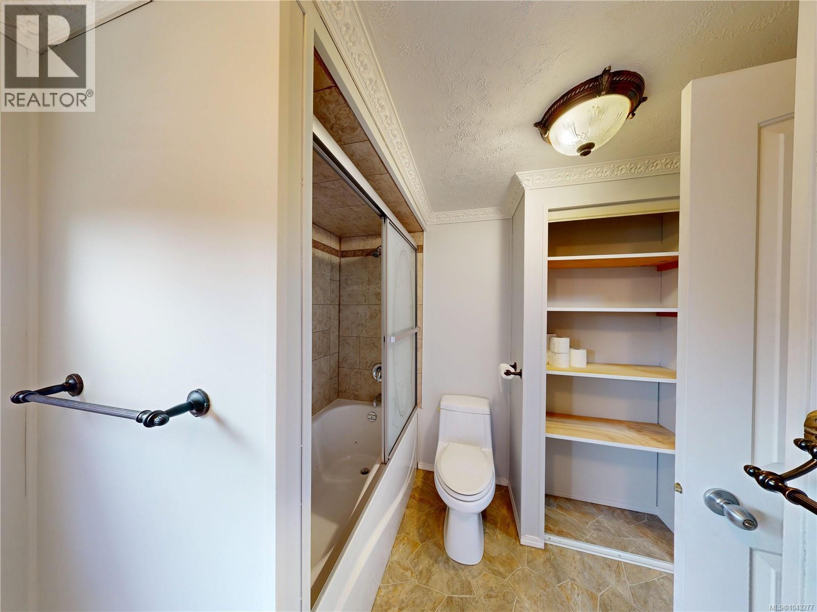 #20 80 Fifth St - 14