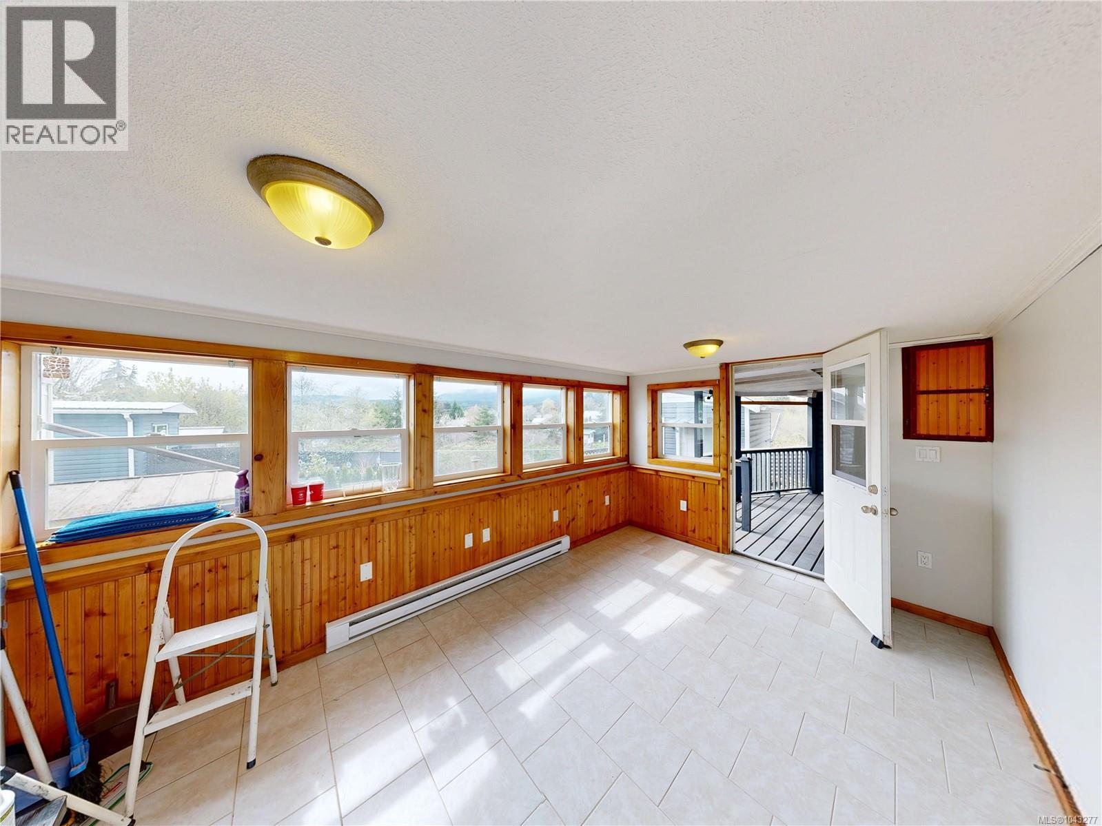#20 80 Fifth St - 18