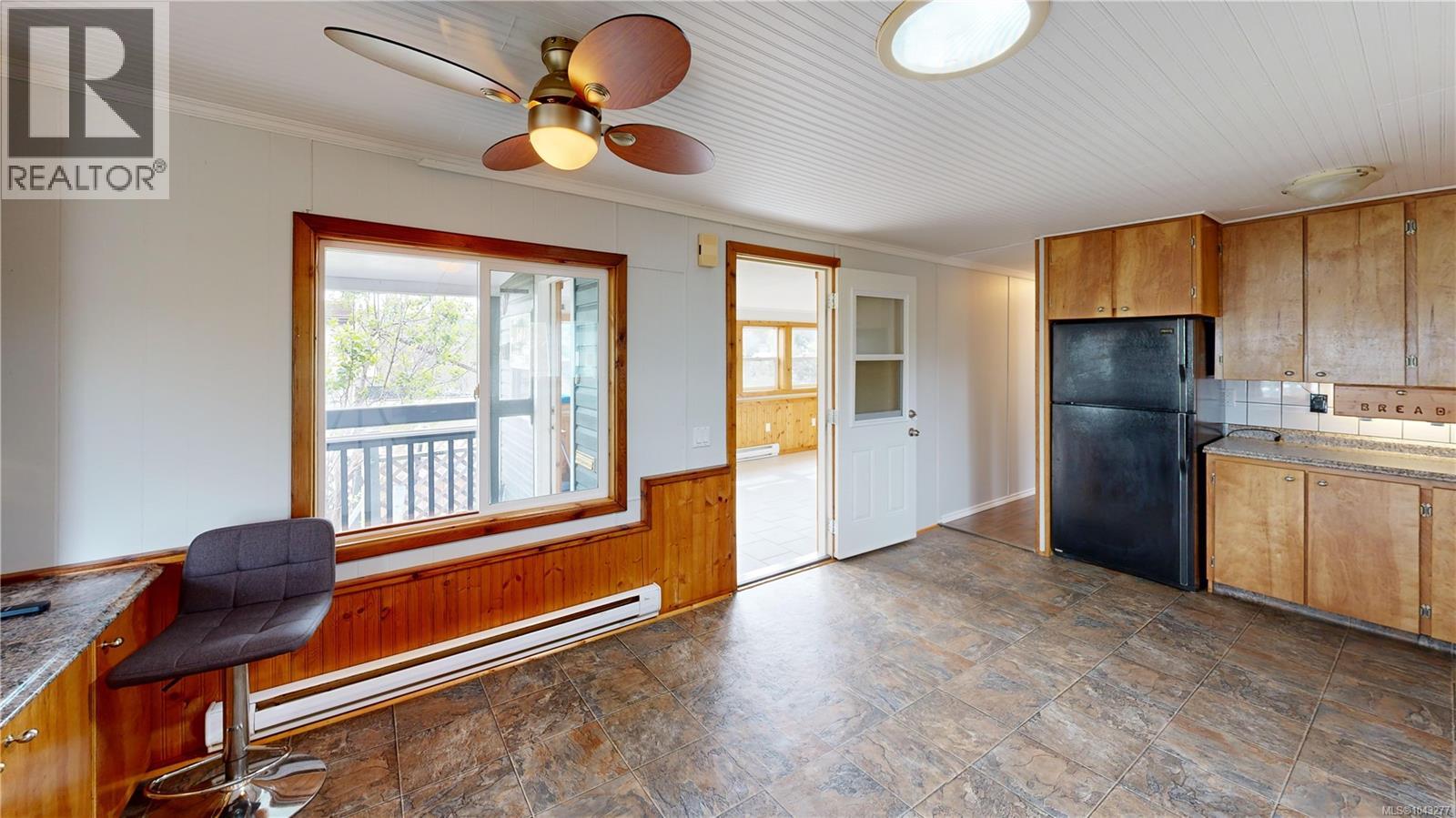 #20 80 Fifth St - 6