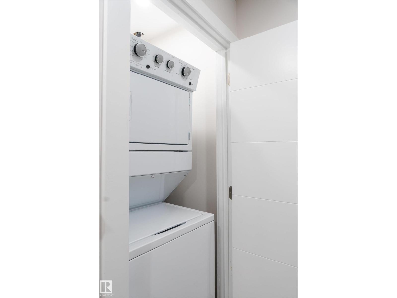 2104 160 ST SW SW - 35