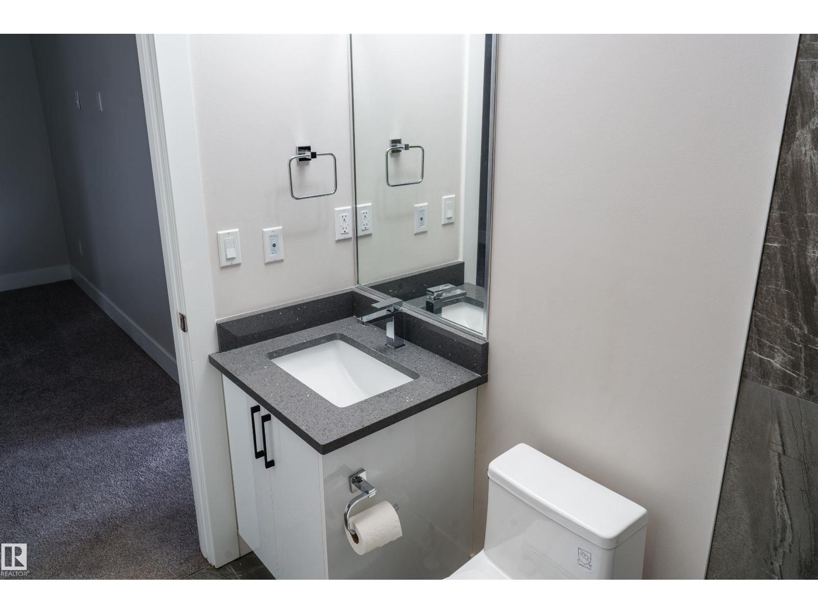 2104 160 ST SW SW - 32
