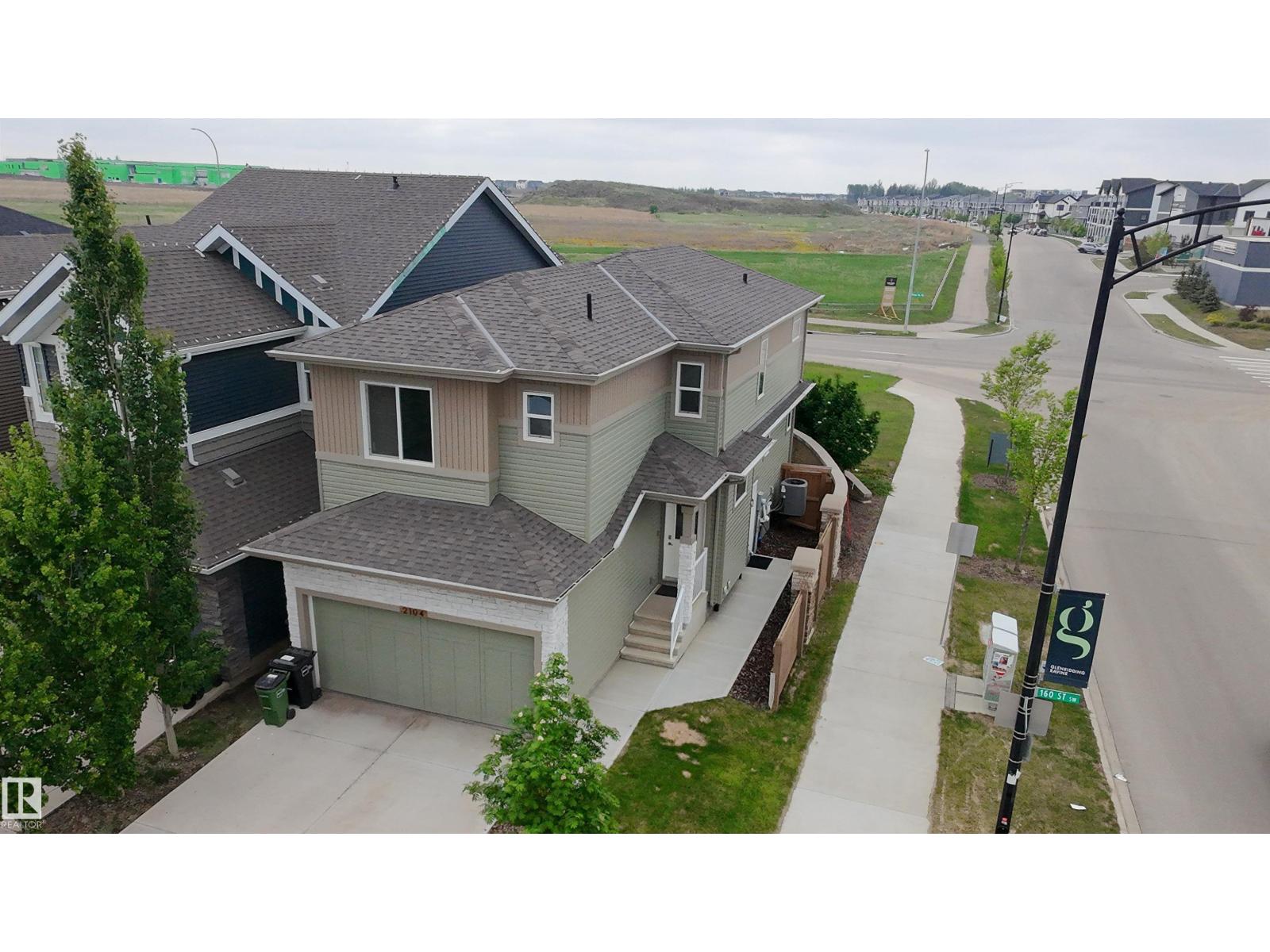 2104 160 ST SW SW - 51